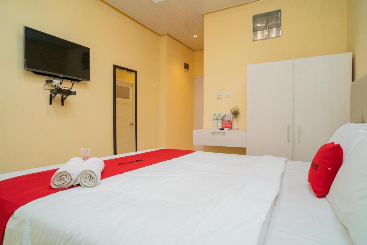 Reddoorz Plus Syariah Near Pasar Turi Sorabaya Extérieur photo
